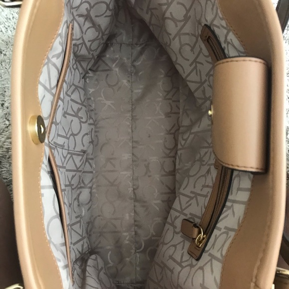 Calvin Klein tote bag good condition - Picture 2 of 3